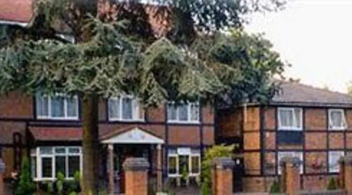 Kings Paget Hotel